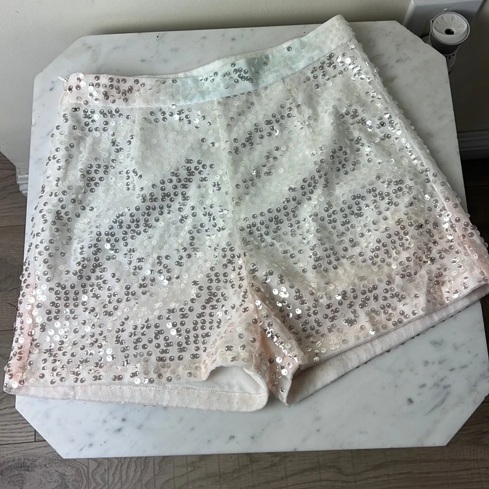 Meier Collection Women’s sequins short - Picture 1 of 3